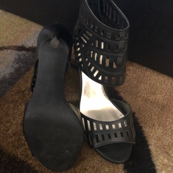 Guess heels - Picture 4 of 4